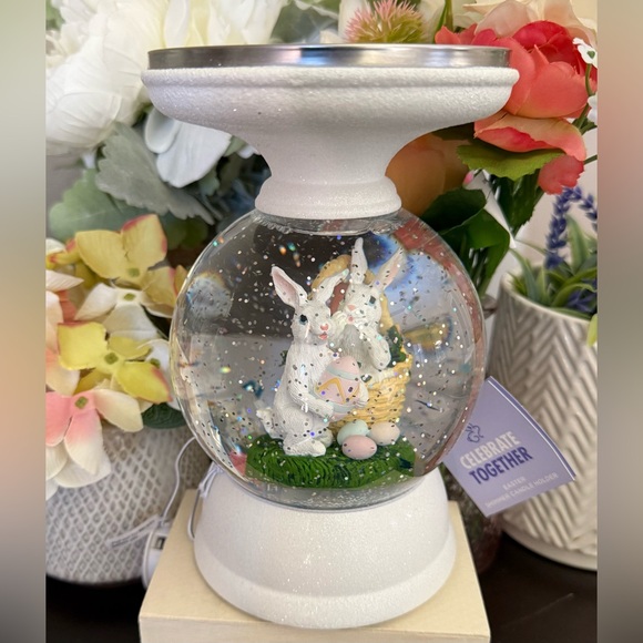 Celebrate Together Other - 🆕🐰 LIMITED EDITION EASTER/SPRING SHIMMER WATER GLOBE CANDLE HOLDER. BRAND NEW!